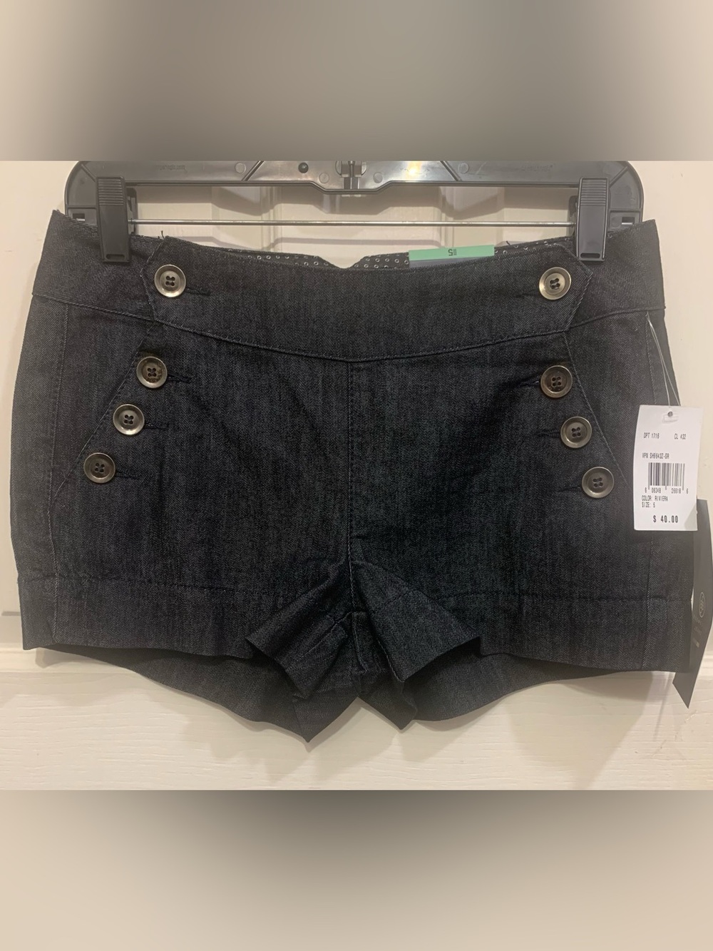NWT Boom Boom Indigo/Black Denim Sailor Sz 5 Short Shorts.            3331
